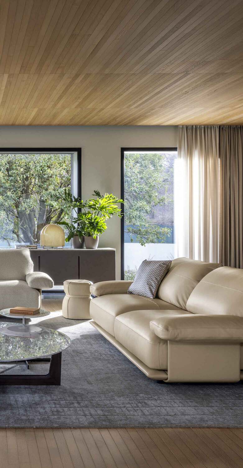 2025 The five seasons